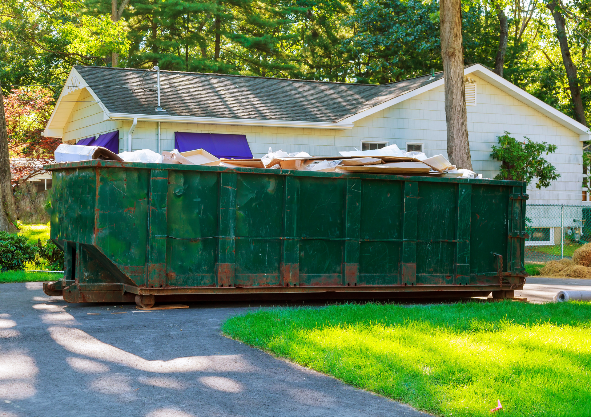 What Can You Fit in a 12 Yard Skip? The Complete Resident Guide