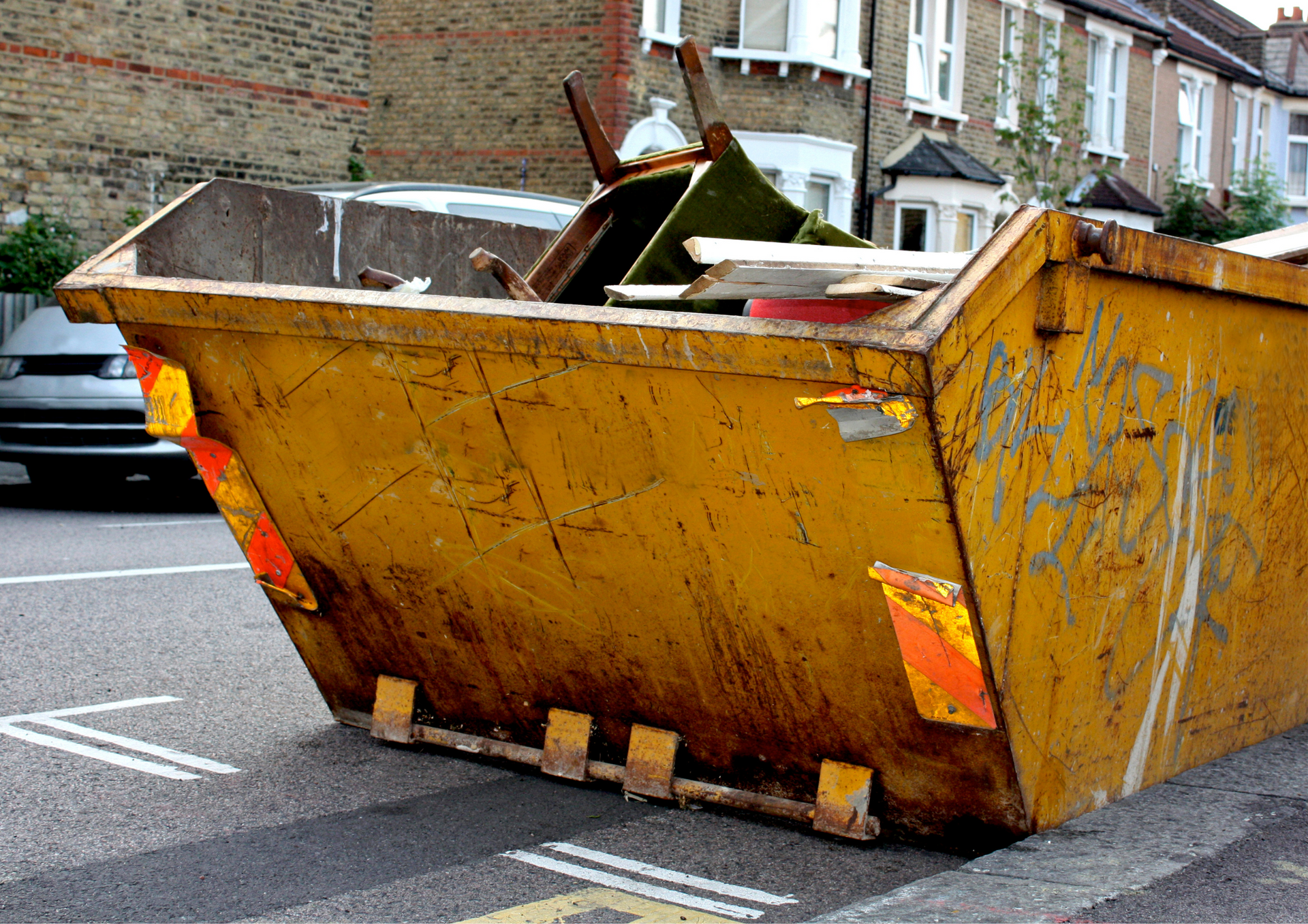 Best Time to Hire a Skip for Home Renovations